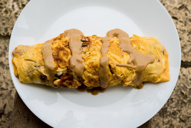 Kajgana s kikiriki preljevom 2